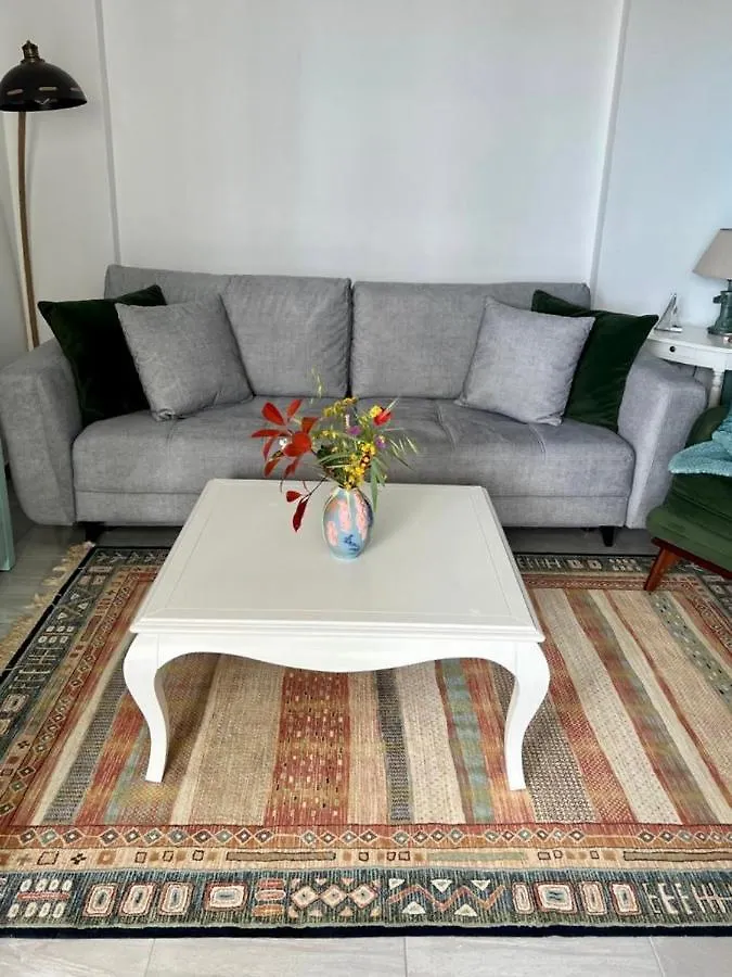 White Sidesea View Apartment Sarandë アルバニア