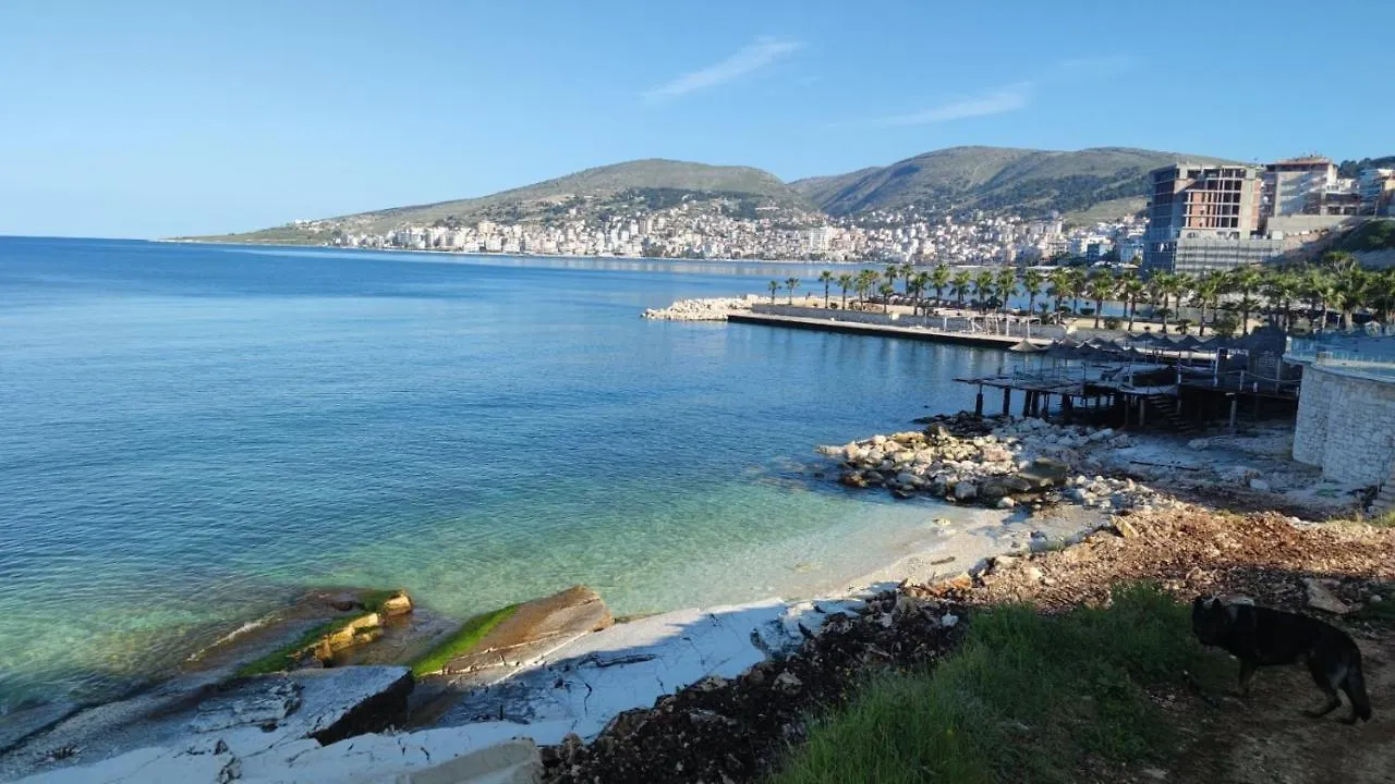White Sidesea View Apartment Sarandë